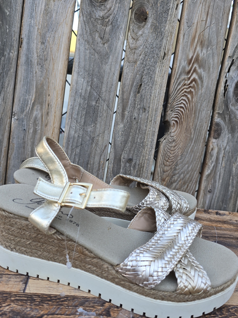 Woven Metallic Espadrille Wedge Sandals Gold Size 8 - Picture 3 of 13